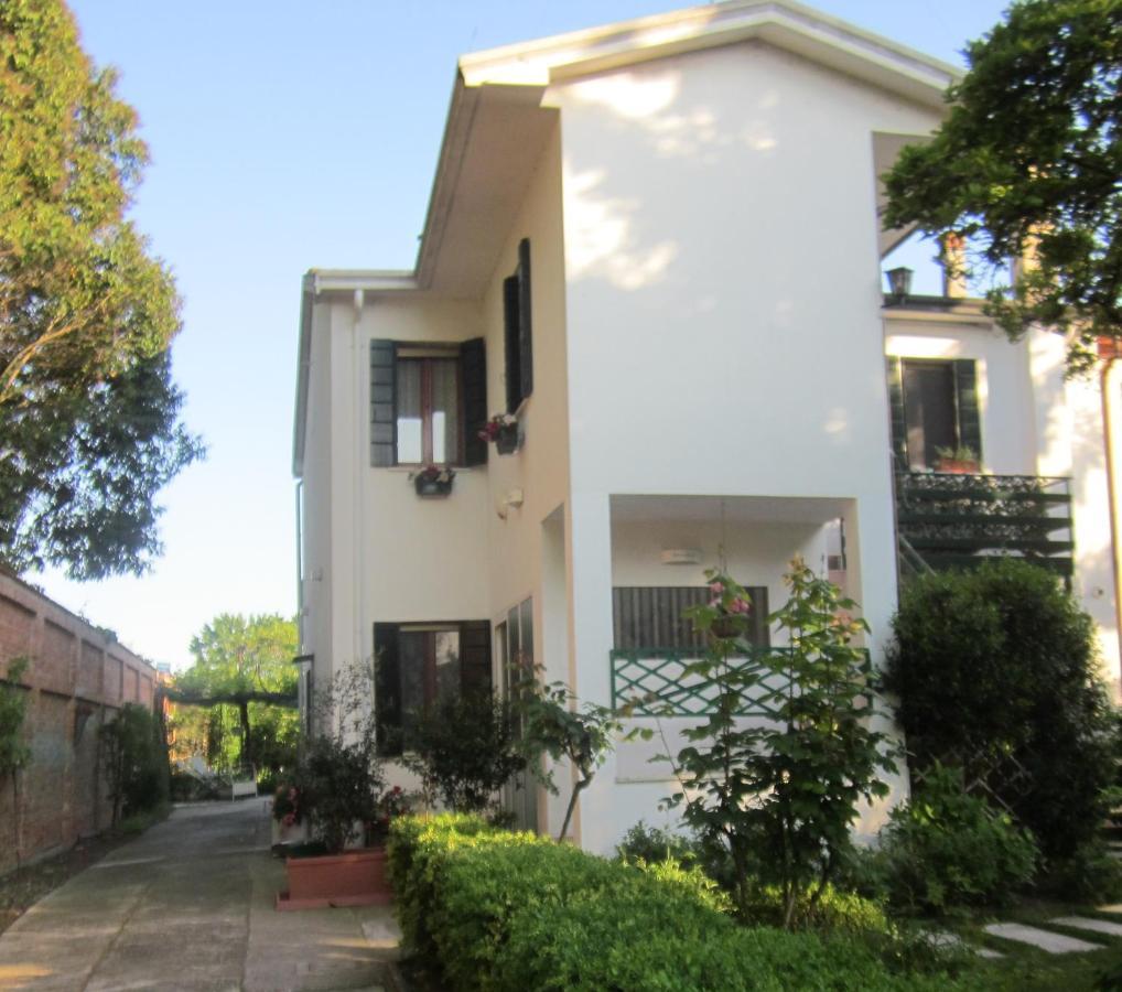 A Casa Di Dora Bed and Breakfast Treviso Buitenkant foto